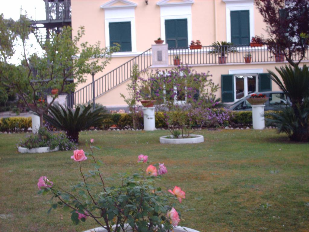 Villa Maria Cristina Brando — Photos 1